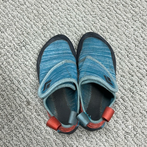 Kids climbing shoes - Picture 1 of 5